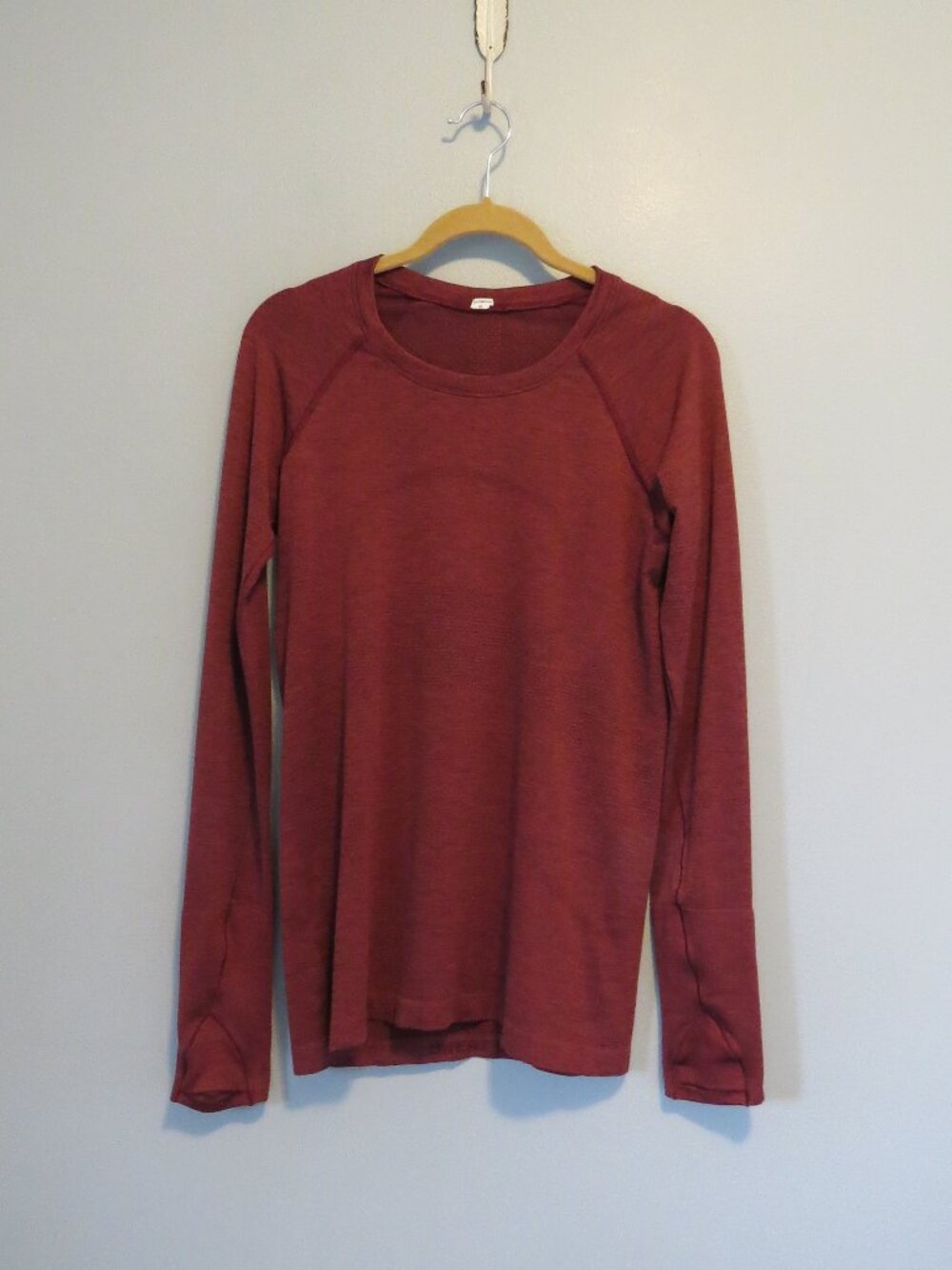 Lululemon Swiftly Tech Long Sleeve Shirt Maroon Burgundy Sz 8
